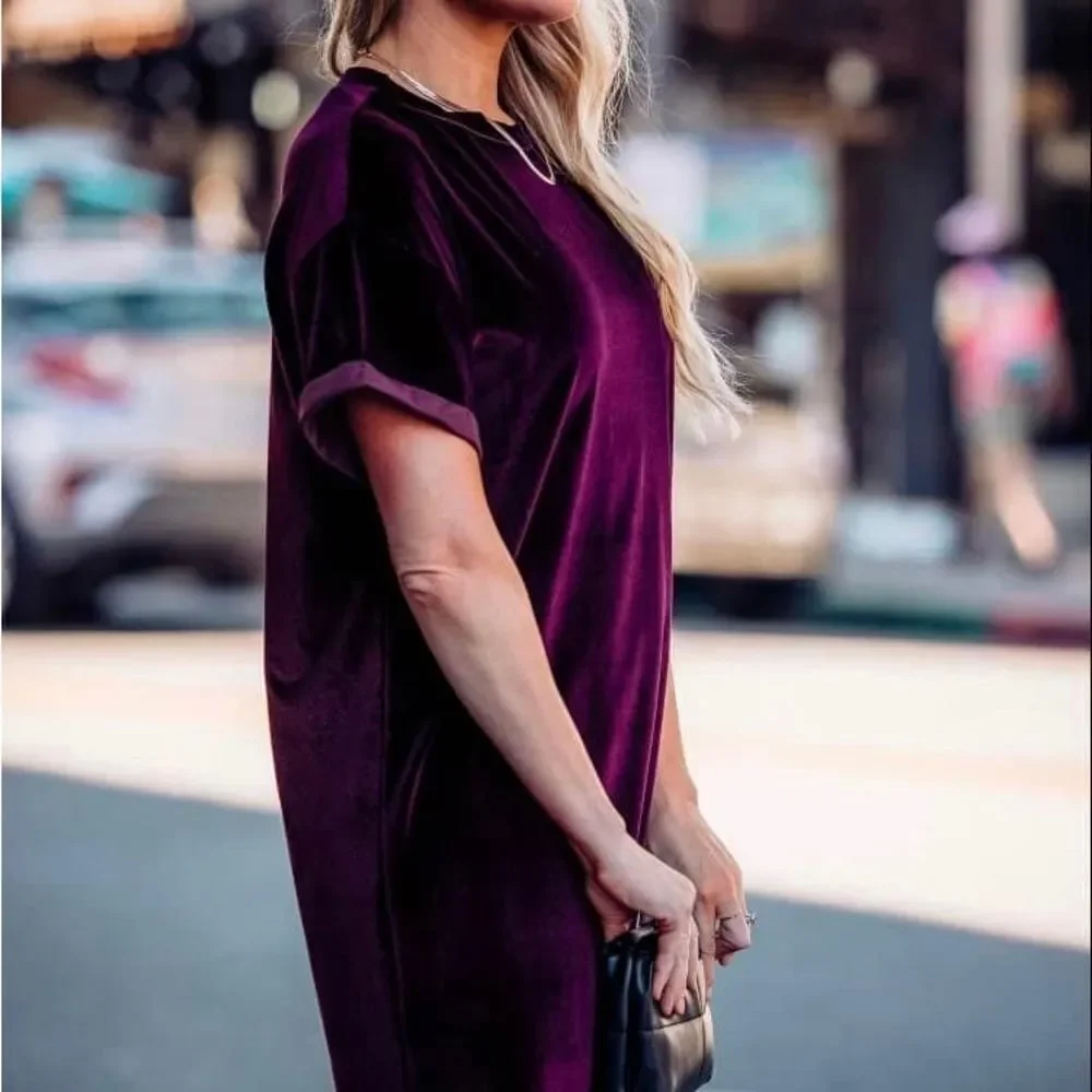 ‎Velvet Wine Dress